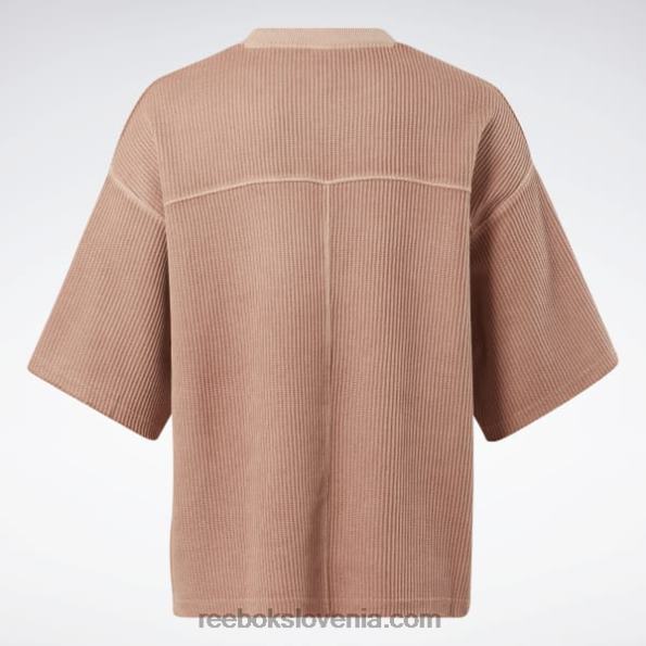 Reebok klasična vafelj majica z naravnim barvilom (večja velikost) R22JR982 kanjonske korale ženske